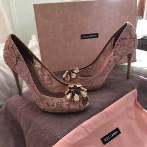 Dolce&Gabbana Pink Lace Shoes